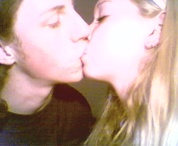 kiss.jpg